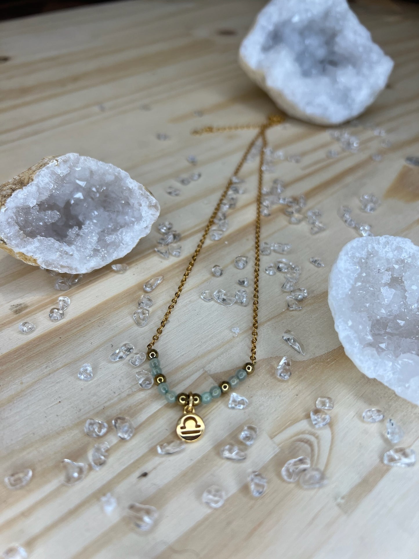 Collier Astro