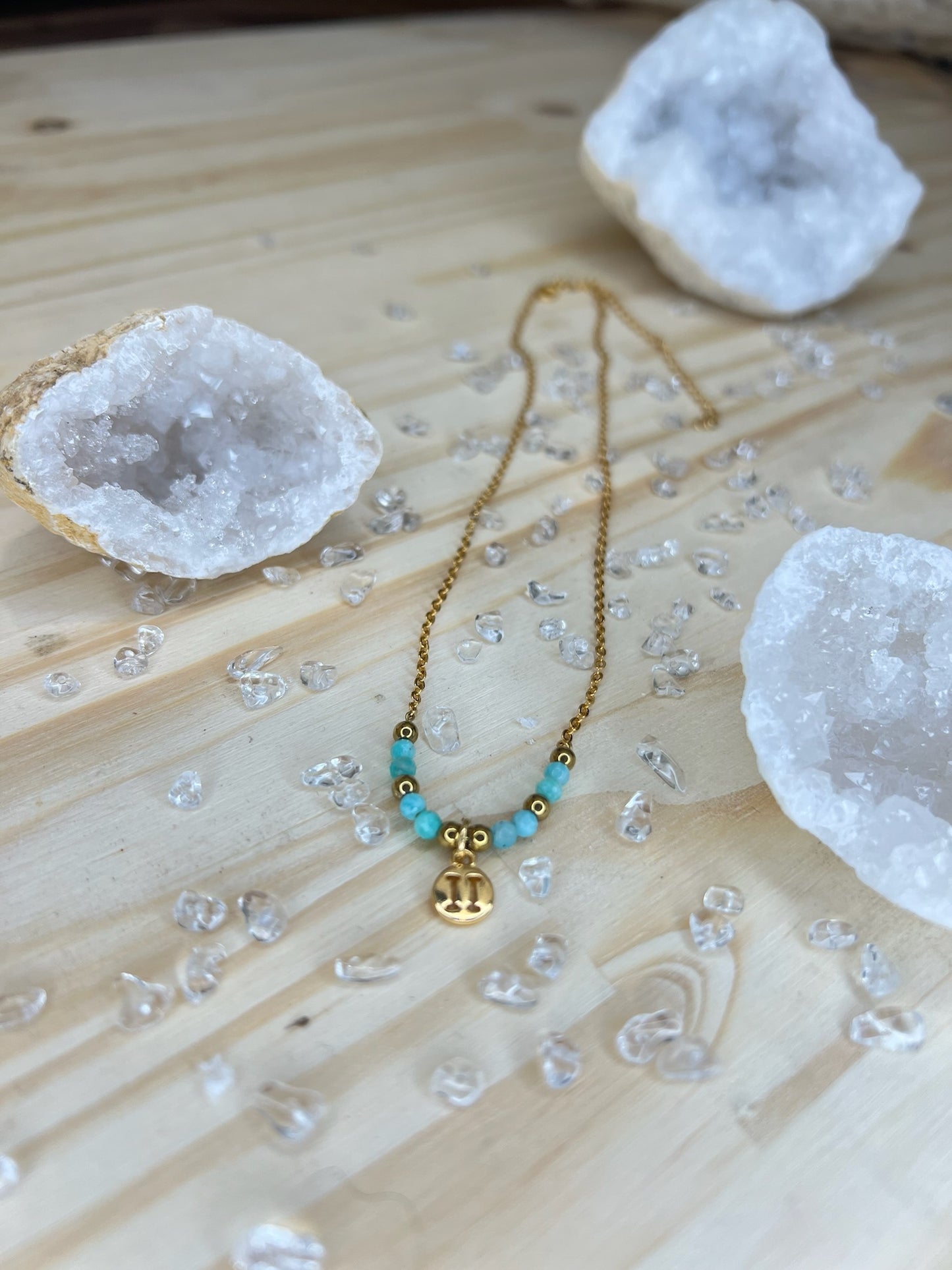 Collier Astro