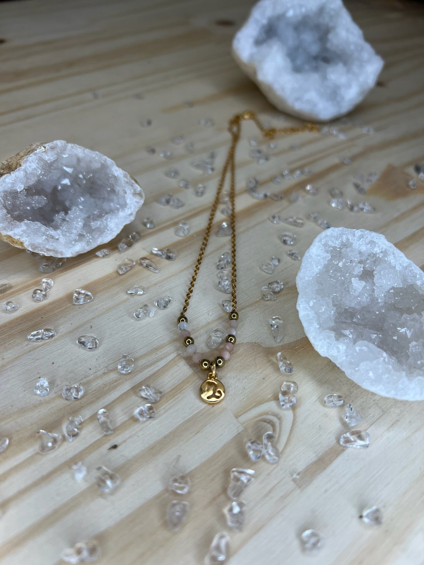 Collier Astro